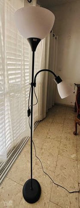 מנורת עמידה