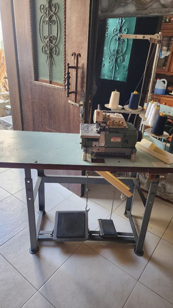 מכונת אוברלוק מקצועית