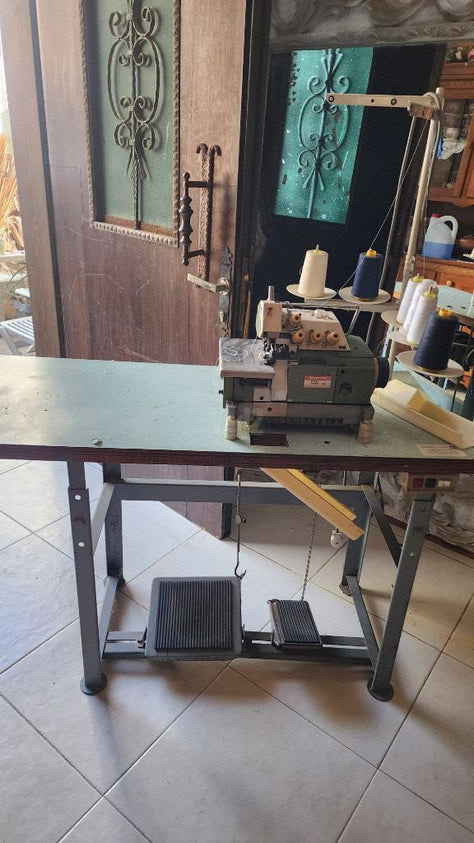 מכונת אוברלוק מקצועית
