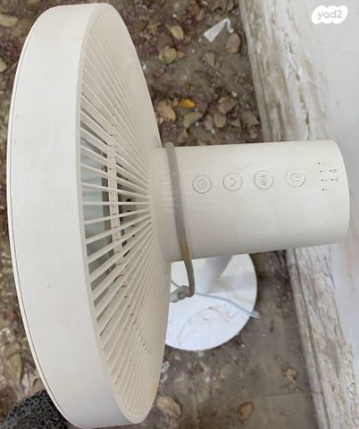 מאוורר עומד