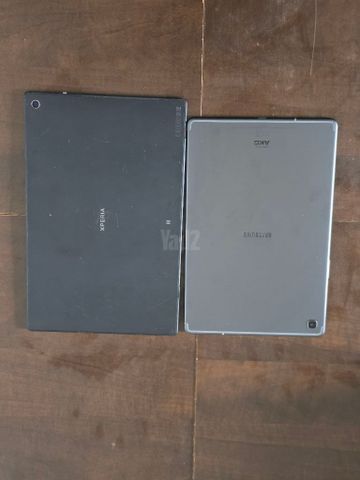 2 טאבלטים
