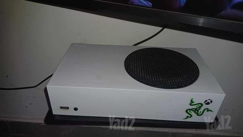 Xbox שלט של רייזר ורגיל