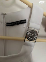 גופיית GUESS
