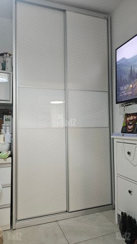 ארון הזזה