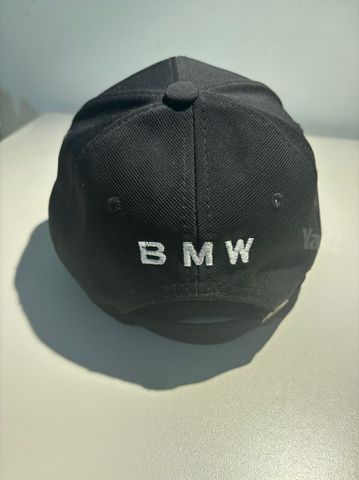 כובע שחור BMW