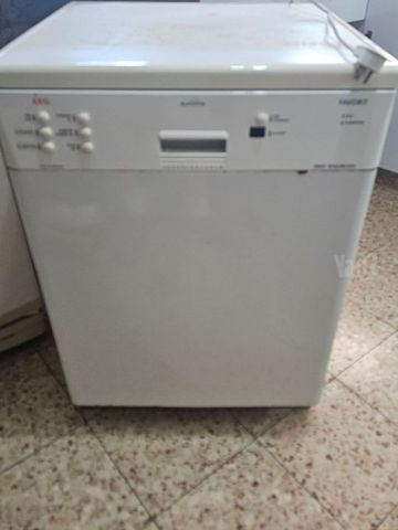 מדיח כלים AEG