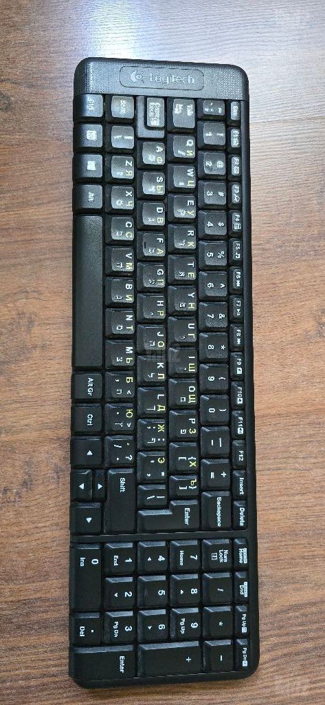 מקלדת אלחוטית Logitech קטנה