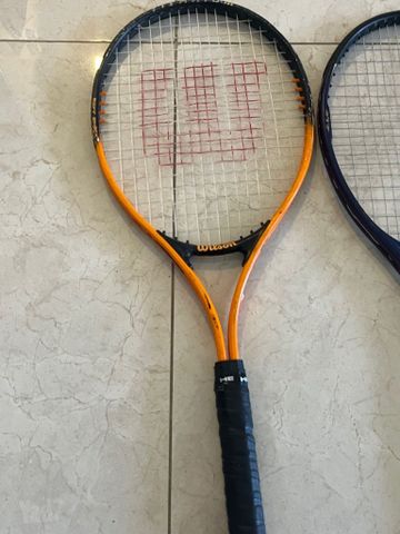 3 מחבטי טניס Wilson