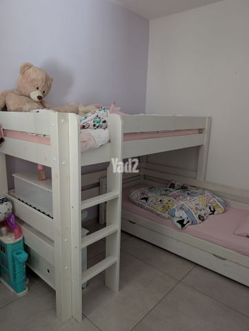 מיטת קומתיים