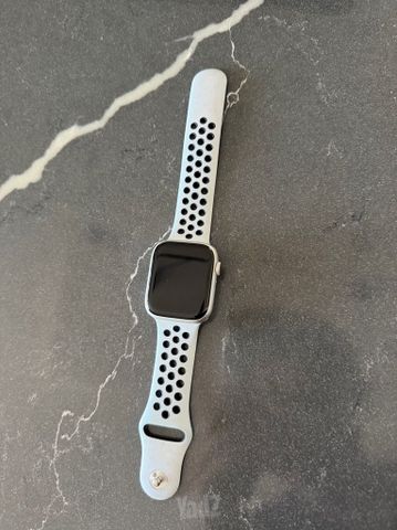 Apple watch series 7 NIKE