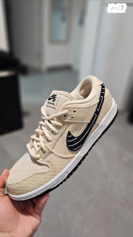 Nike SB Albino &Preto