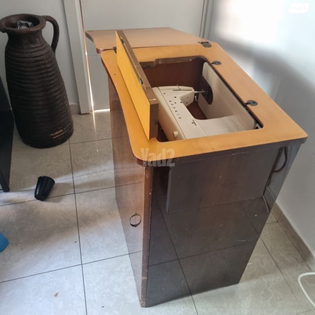 מכונת תפירה