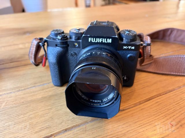 FUJI XT4 +עדשות
