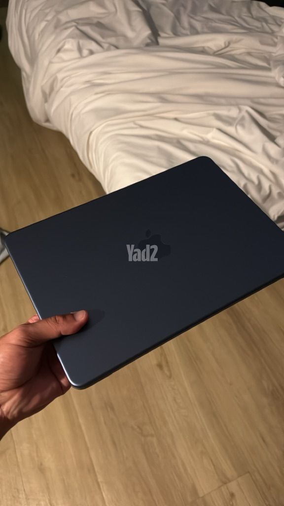 Macbook neo 512 gb אנגלית