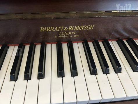 פסנתר Barratt & Robinson