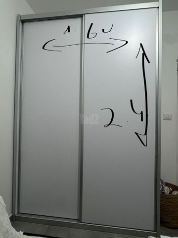 ארונות
