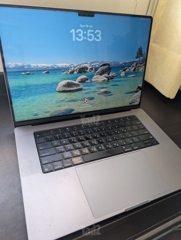 MacBook Pro 16" במצב מצוין