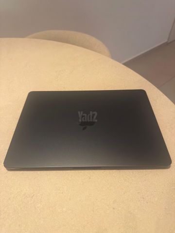 MacBook Air M2 13”
