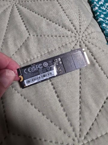 SSD Corsair MPGOO PRO NH 4TB