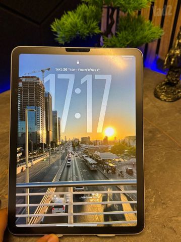 אייפד air (5th) m1 cellular