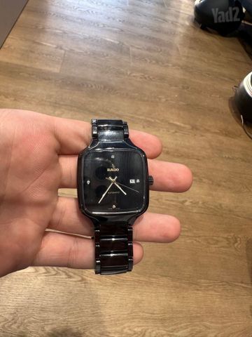 Rado true square automatic