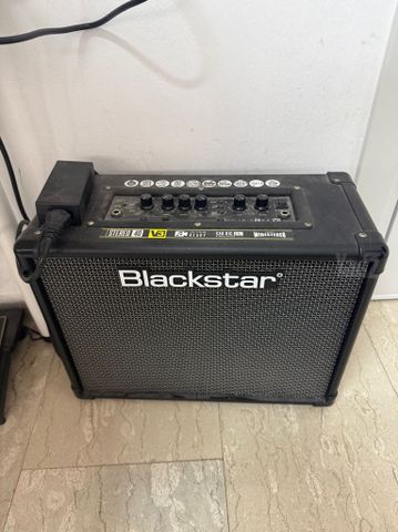 מגבר - Blackstar ID:Core V3