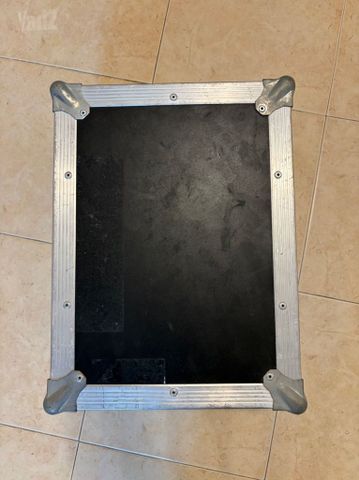 Traktor  z1  x1 קייס