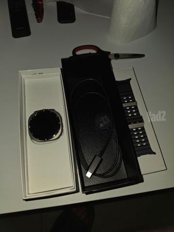 שעון חכם Samung Ultra 1 LTE