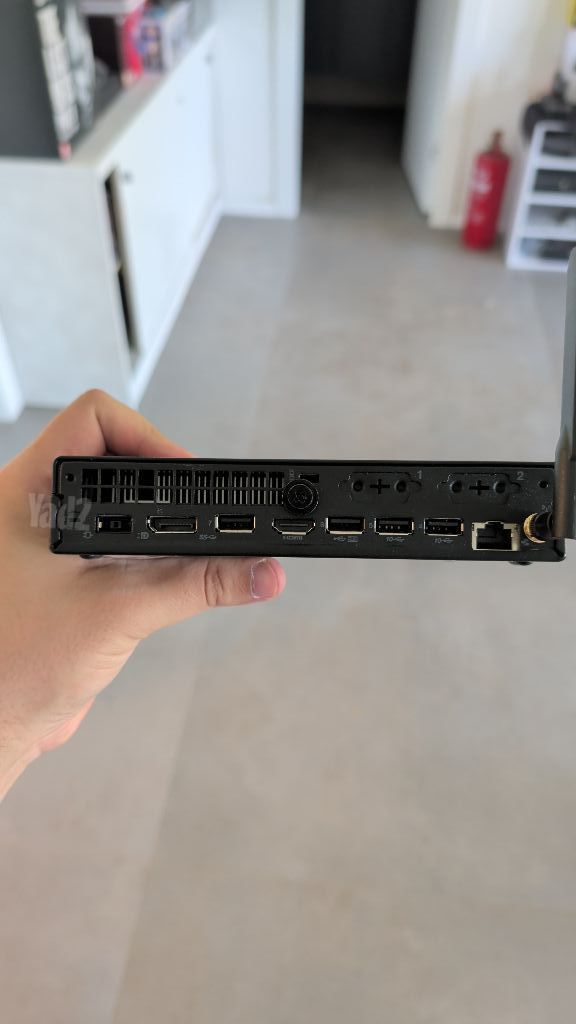 ThinkCenter M70q gen 4