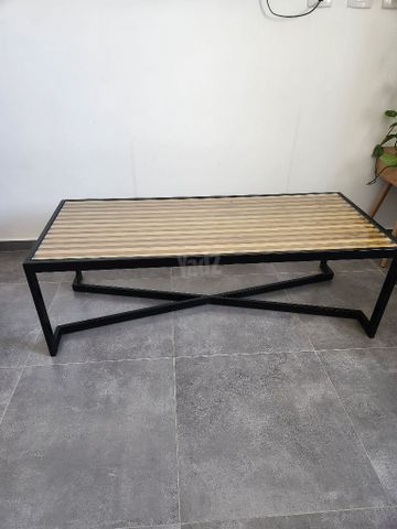שולחן סלון 60×140