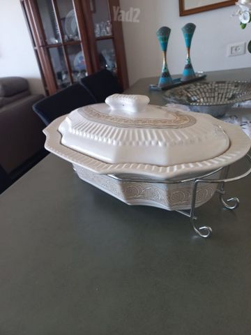 כלי הגשה מפואר