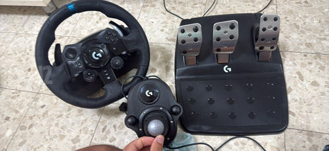 Logitech g923
