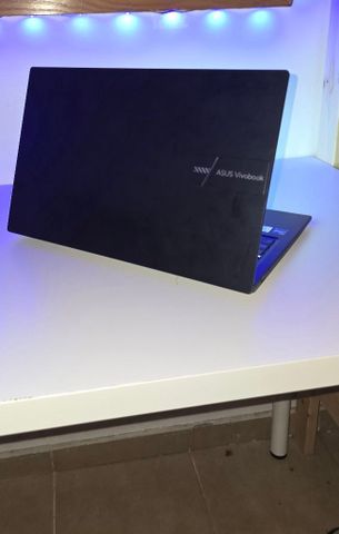 מחשב Asus vivobook  X1504ZA