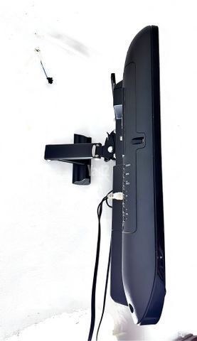טלוויזיית Sharp 32” LCD + שלט