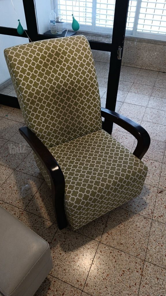 כורסא וינטג׳ למסירה