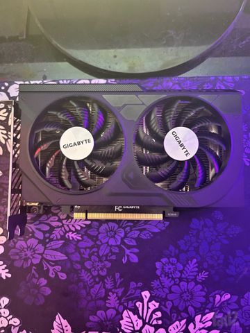 Gigabyte RTX 4060 Windforce OC