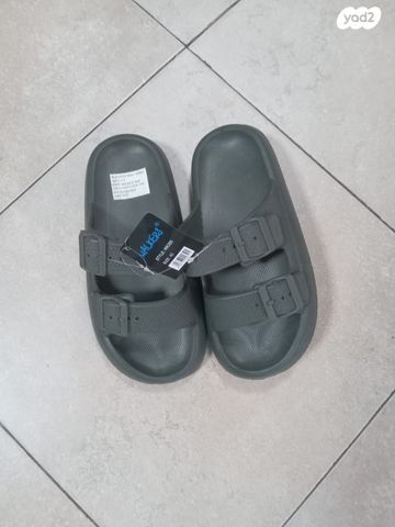 נעלי בית