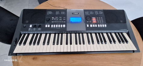 אורגן מקצועי Yamaha psr e423