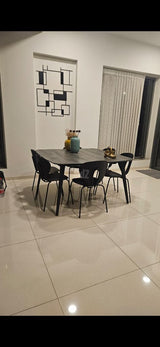 שולחן 1.4×1.4