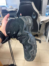 נעליי lowa