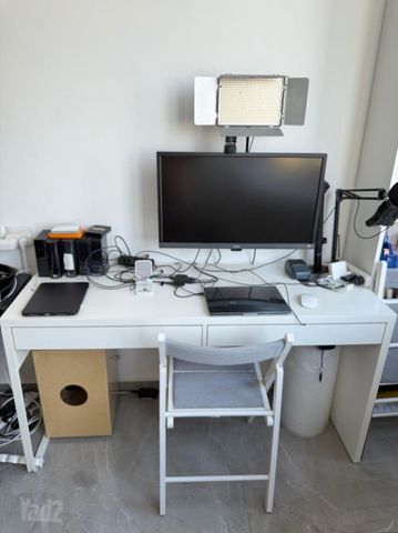 שולחן כתיבה IKEA MICKE