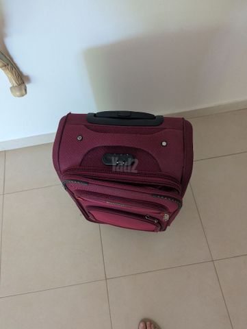 מזוודת טרולי