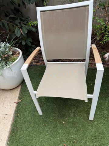 כסאות גן