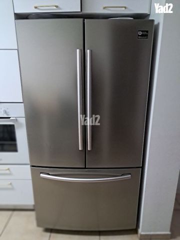 מקרר ענק