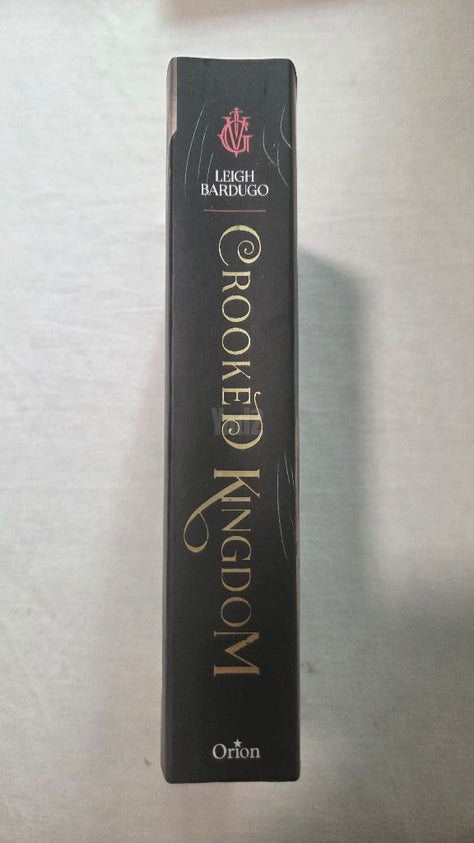 ספר crooked kingdom