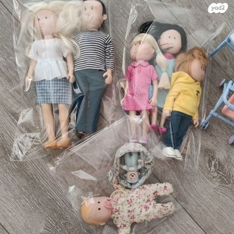 בובות משפחה