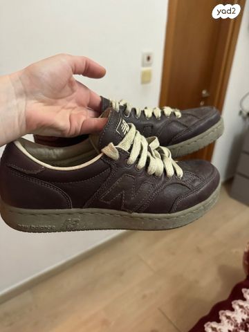 נעלי New Balance