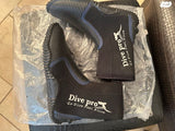 נעלי צלילה של dive pro