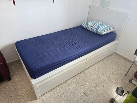 מיטת יחיד