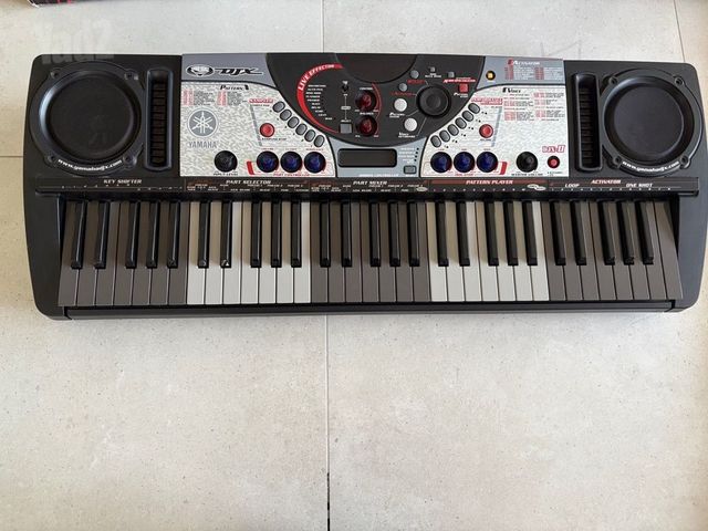אורגן חדש של Yamaha DJX-II